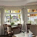 Отель & Cafe Strandeck Преров