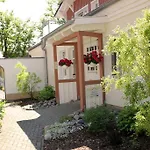 Отель & Cafe Strandeck