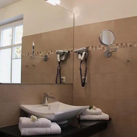 Ξενοδοχείο & Cafe Strandeck